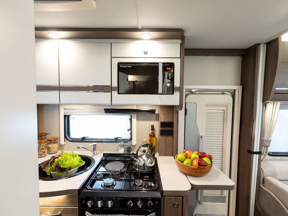 Elddis_150_Venture_Motorhome_interior4